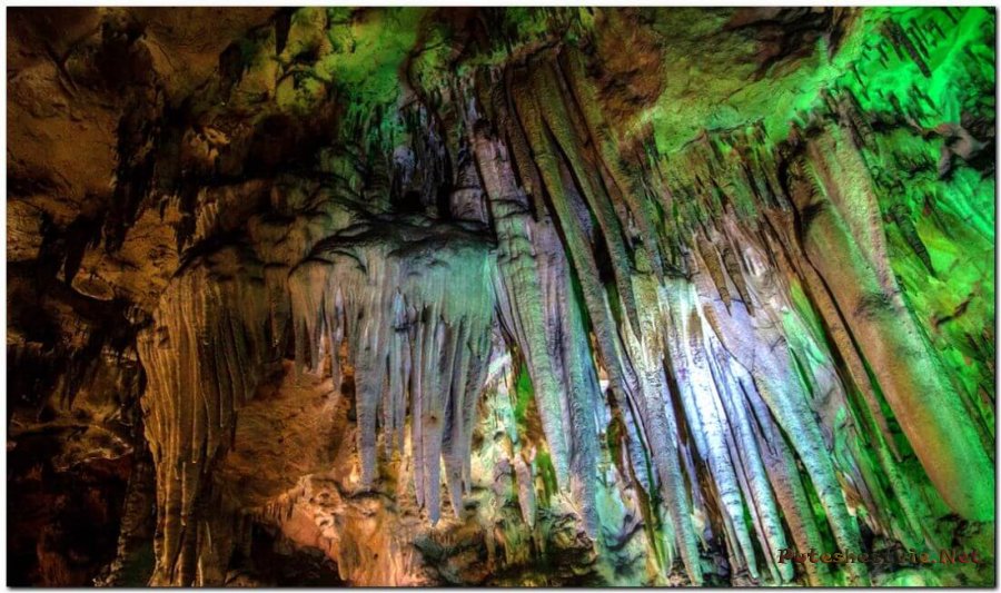 Азишская пещера в Адыгее