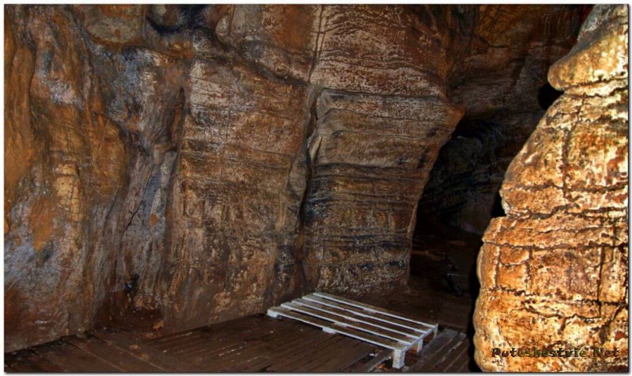 Ахштырская пещера в Сочи