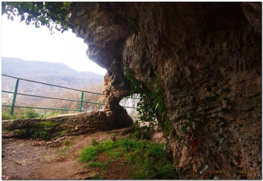 Ахштырская пещера в Сочи