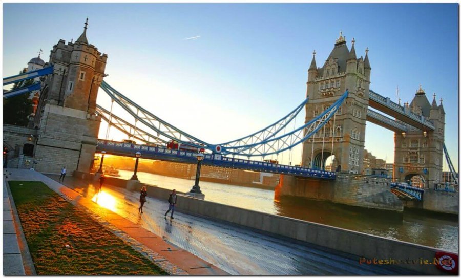 Тауэрский мост в Лондоне