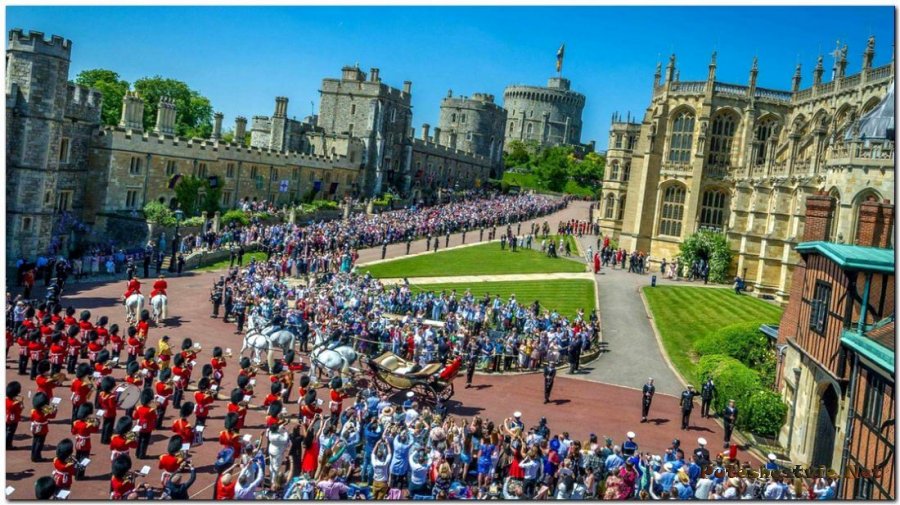 Экскурсия в Букингемский дворец Экскурсия в Букингемский дворец