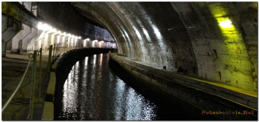 Музей подводных лодок в Балаклаве Музей подводных лодок в Балаклаве