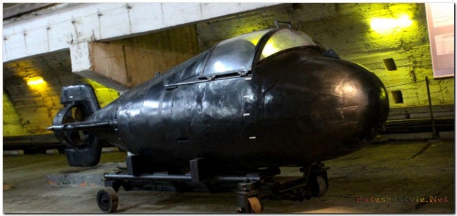 Музей подводных лодок в Балаклаве Музей подводных лодок в Балаклаве