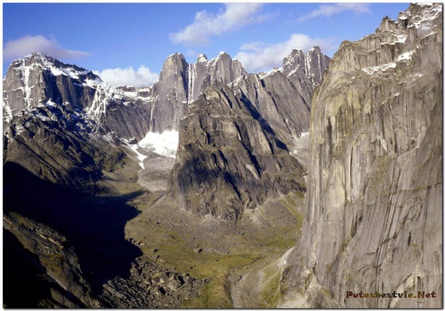 Долина безголовых в Канаде Долина безголовых в Канаде