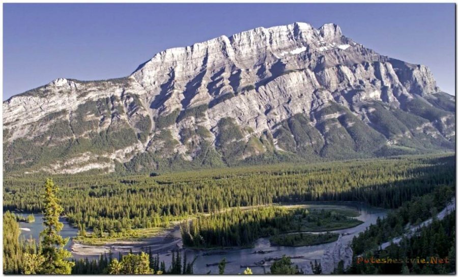 Долина безголовых в Канаде Долина безголовых в Канаде