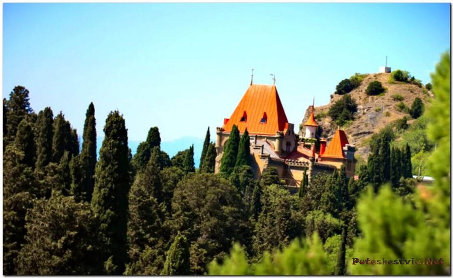 Дворец княгини Гагариной в Алуште