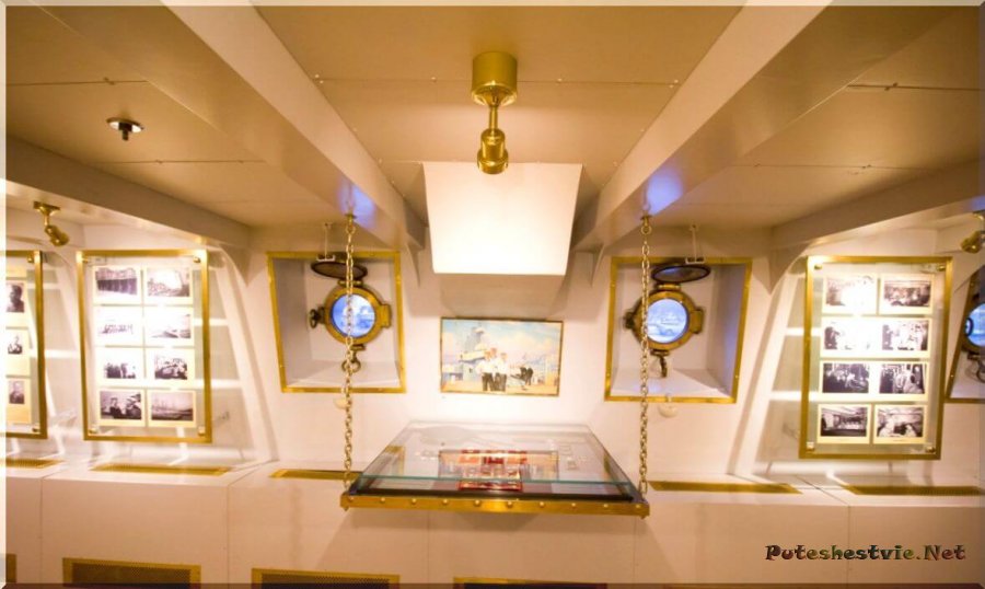 Корабль-музей Крейсер Аврора