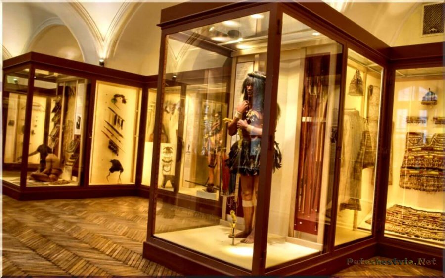 Музей Кунсткамера в Санкт-Петербурге Музей Кунсткамера в Санкт-Петербурге