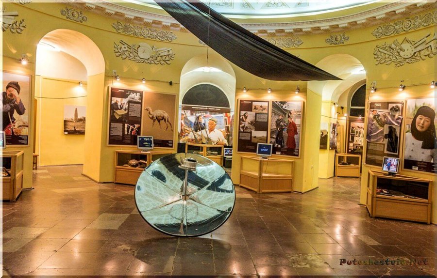 Музей Кунсткамера в Санкт-Петербурге Музей Кунсткамера в Санкт-Петербурге